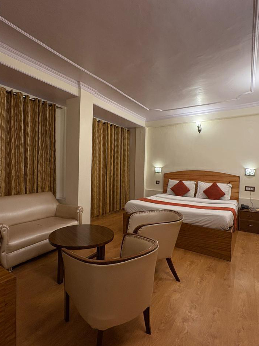 Hotel Rahat Regency Shimla