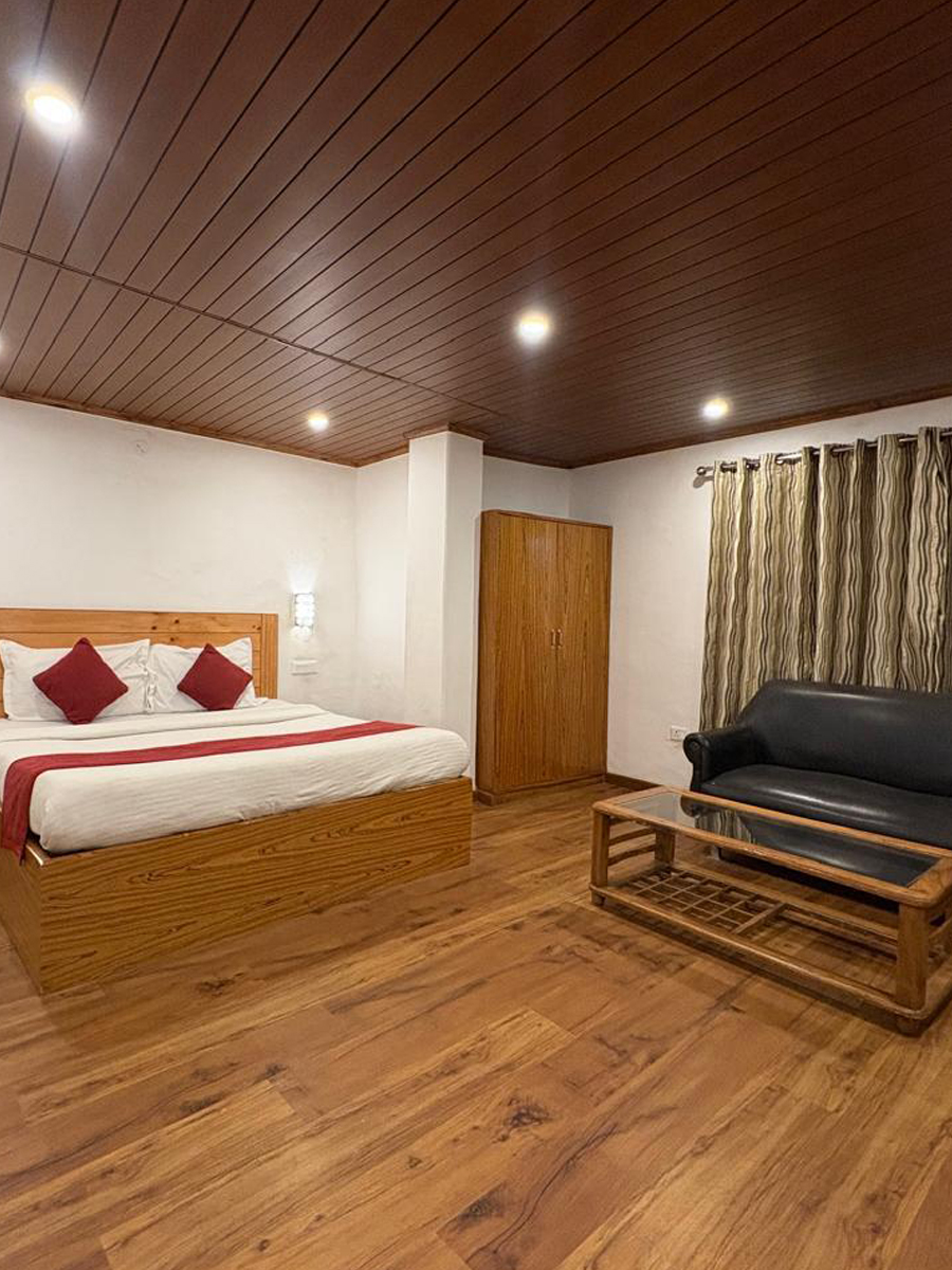 Hotel Rahat Regency Shimla